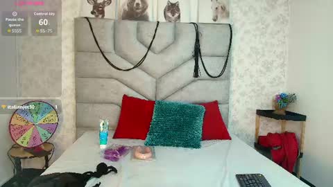 kimberlyfox_t online show from 07-28-26, 12:48
