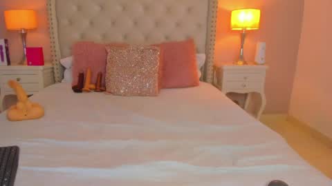 Kimberly  online show from 04-14-26, 04:29