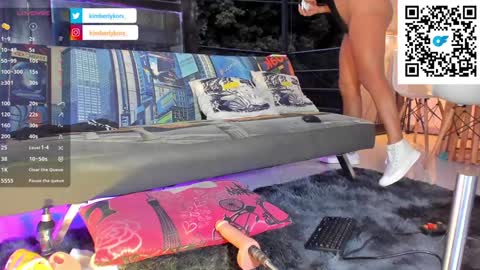 Snapshot of kimberlykors_ chatting on 12-21-24, 11:01 Kimberly online show from 12-21-24, 11:01