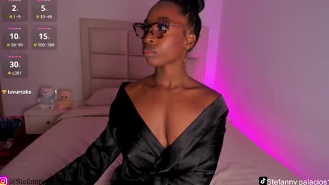 Queen Kim online show from 03-15-26, 04:07