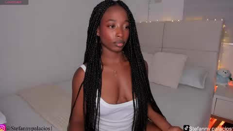 Queen Kim online show from 04-19-26, 03:06