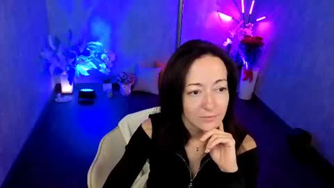 Snapshot of kimberlyray777 chatting on 06-13-26, 10:46 Kimberly online show from 06-13-26, 10:46