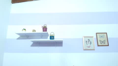 Kim  online show from 01-16-25, 09:40