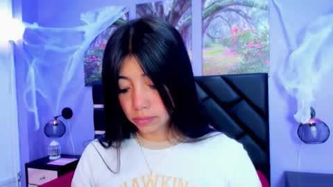 Kimberly Villalobos online show from 10-17-25, 11:46