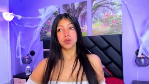 Kimberly Villalobos online show from 11-08-25, 11:32