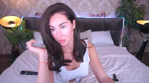 Snapshot of kimberlyworld chatting on 02-23-25, 01:42 Kim online show from 02-23-25, 01:42