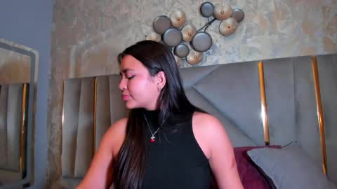 Snapshot of kimdevinne chatting on 06-04-26, 02:39 KIM online show from 06-04-26, 02:39