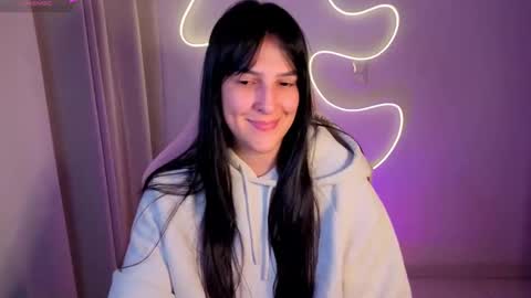 Kim 3 online show from 05-27-26, 10:56