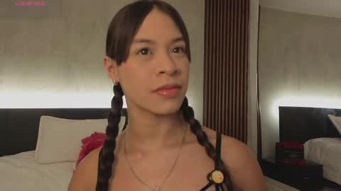 kimhilton online show from 05-23-26, 04:18