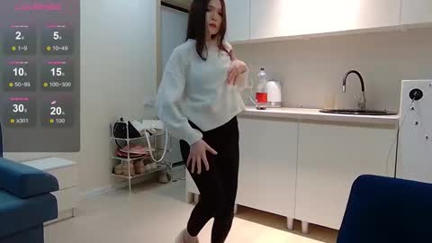 kimiko_shine online show from 12-15-25, 08:46