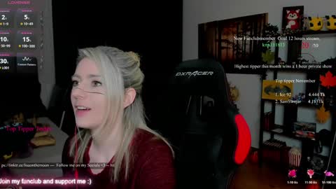 Wolfs Girl online show from 11-26-25, 07:04