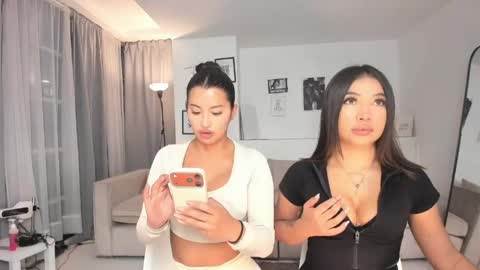 Snapshot of kimm_khalifa chatting on 05-31-26, 11:17 Kim online show from 05-31-26, 11:17