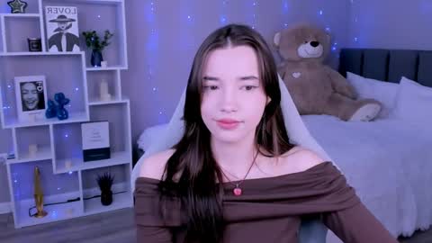 Snapshot of kimm_wong chatting on 05-14-26, 03:57 kimm wong online show from 05-14-26, 03:57