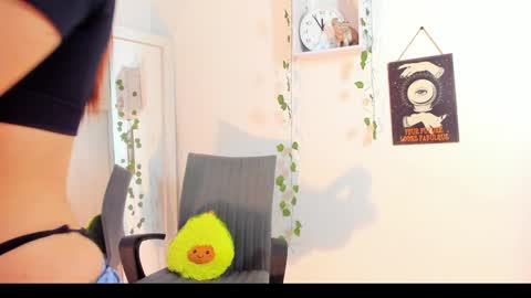 Snapshot of kimmcarter chatting on 12-14-24, 07:07 Kimm online show from 12-14-24, 07:07