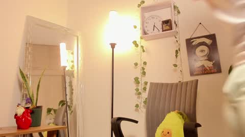 Snapshot of kimmcarter chatting on 01-07-25, 11:26 Kimm online show from 01-07-25, 11:26