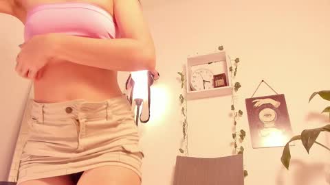 Snapshot of kimmcarter chatting on 02-14-25, 08:31 Kimm online show from 02-14-25, 08:31