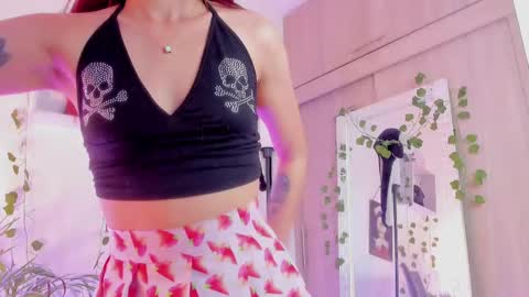 Snapshot of kimmcarter chatting on 09-10-25, 03:17 Kimm online show from 09-10-25, 03:17