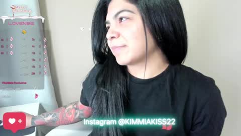 Snapshot of kimmiakiss22 chatting on 12-28-24, 12:26 Kimmi online show from 12-28-24, 12:26