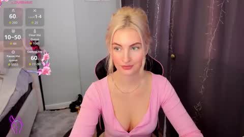 Snapshot of kimmy1_powell chatting on 02-20-26, 06:26 kimmy1_powell online show from 02-20-26, 06:26