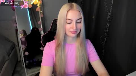 kimmy1_powell online show from 04-17-26, 02:47