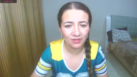 Snapshot of kimmy_naughty_ chatting on 01-06-25, 12:48 DAYANA online show from 01-06-25, 12:48