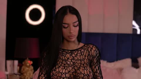 Kim online show from 11-05-25, 03:45