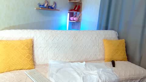 Kim online show from 03-04-25, 08:05