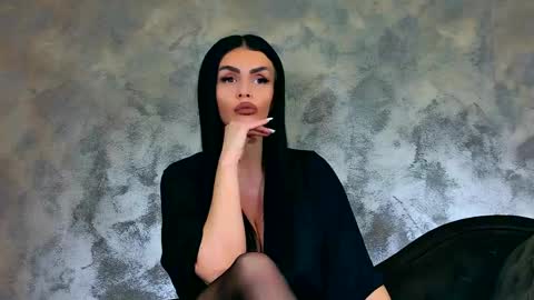 Snapshot of kimwilmes chatting on 05-07-26, 12:21 Kim Wilmes online show from 05-07-26, 12:21