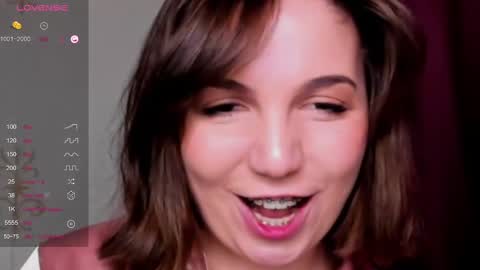 Snapshot of kindhazelhere_ chatting on 02-09-25, 12:08 Hazel online show from 02-09-25, 12:08