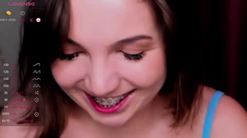 Snapshot of kindhazelhere_ chatting on 02-10-25, 11:15 Hazel online show from 02-10-25, 11:15