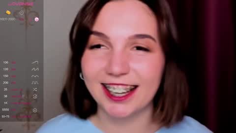 Snapshot of kindhazelhere_ chatting on 02-11-25, 04:24 Hazel online show from 02-11-25, 04:24