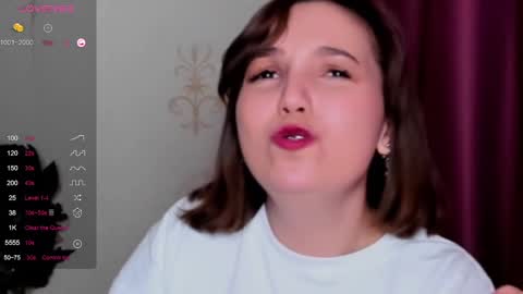 Snapshot of kindhazelhere_ chatting on 02-20-25, 04:14 Hazel online show from 02-20-25, 04:14