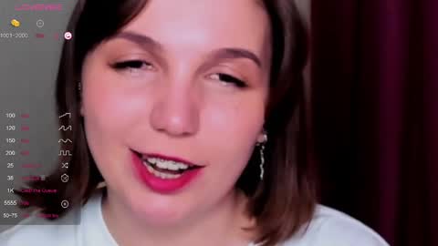 Snapshot of kindhazelhere_ chatting on 02-20-25, 11:43 Hazel online show from 02-20-25, 11:43