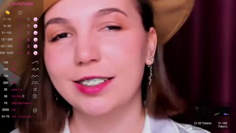 Snapshot of kindhazelhere_ chatting on 02-27-25, 02:32 Hazel online show from 02-27-25, 02:32