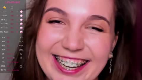 Snapshot of kindhazelhere_ chatting on 02-27-25, 05:36 Hazel online show from 02-27-25, 05:36