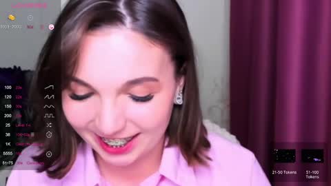 Snapshot of kindhazelhere_ chatting on 03-10-25, 05:11 Hazel online show from 03-10-25, 05:11