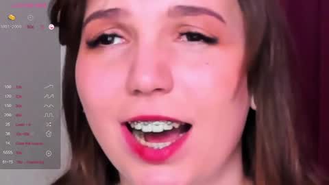 Snapshot of kindhazelhere_ chatting on 03-11-25, 07:37 Hazel online show from 03-11-25, 07:37