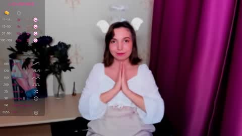 Snapshot of kindhazelhere_ chatting on 09-10-25, 06:08 Hazel online show from 09-10-25, 06:08