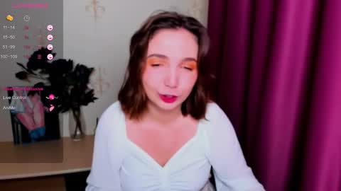 Snapshot of kindhazelhere_ chatting on 09-14-25, 08:30 Hazel online show from 09-14-25, 08:30