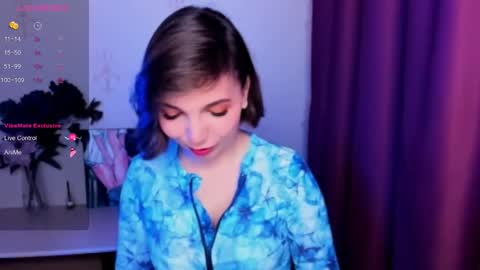 Snapshot of kindhazelhere_ chatting on 11-03-25, 08:26 Hazel online show from 11-03-25, 08:26