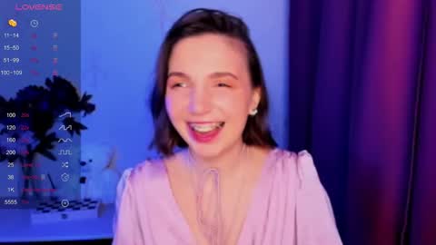 Snapshot of kindhazelhere_ chatting on 12-14-25, 06:30 Hazel online show from 12-14-25, 06:30