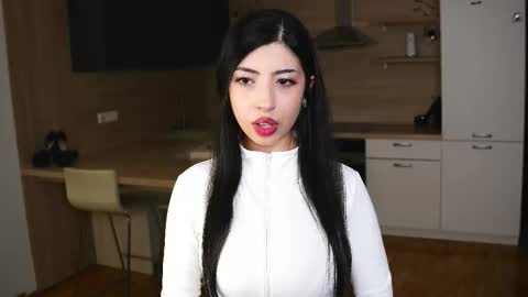 Megan online show from 11-05-25, 05:51