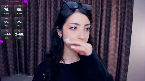 Snapshot of kindraevert chatting on 11-21-25, 04:44 Megan online show from 11-21-25, 04:44