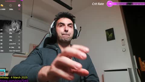 Snapshot of king7045 chatting on 02-01-25, 12:51 king7045 online show from 02-01-25, 12:51