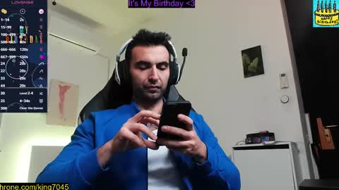 Snapshot of king7045 chatting on 03-04-25, 09:00 king7045 online show from 03-04-25, 09:00