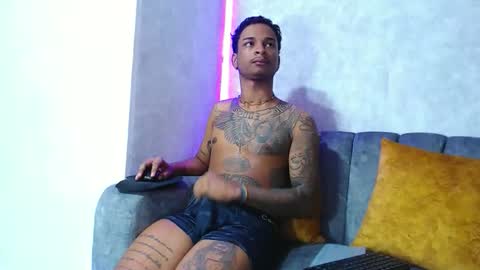 king__boy_ online show from 01-09-26, 01:19