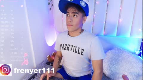 king  help me reach 100 likes online show from 01-21-25, 03:48