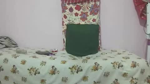 Snapshot of king_of_arabians chatting on 02-07-26, 07:06 king_of_arabians online show from 02-07-26, 07:06