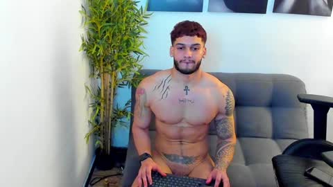 king_of_kings__ online show from 01-11-25, 12:12
