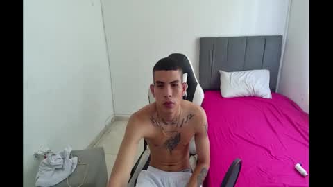 Snapshot of king_warlord chatting on 04-05-26, 06:49 king_warlord online show from 04-05-26, 06:49
